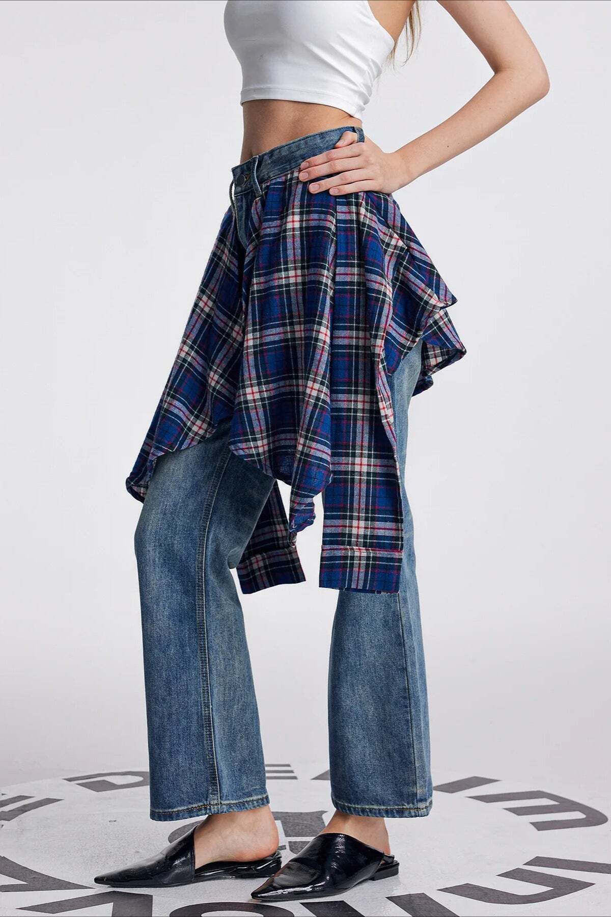 Vintage Plaid Patchwork Washed Micro-Flare Jeans Vintage Plaid Patchwork Washed Micro-Flare Jeans
