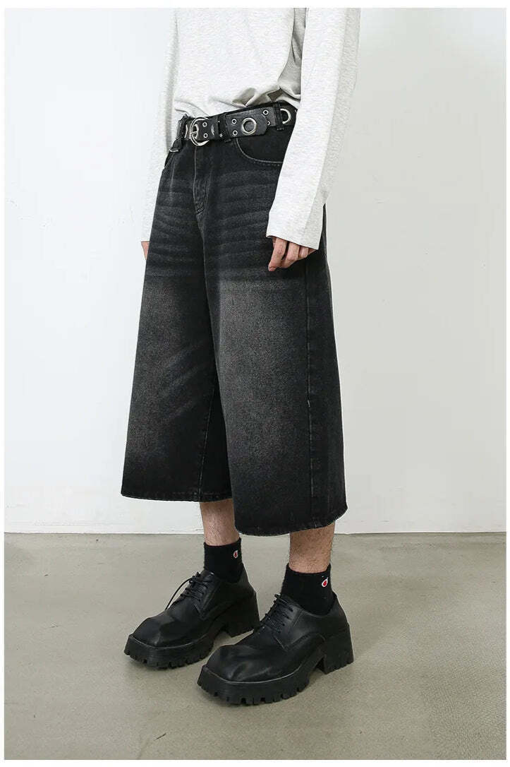 Vintage Y2K Loose Cropped Jeans Vintage Y2K Loose Cropped Jeans