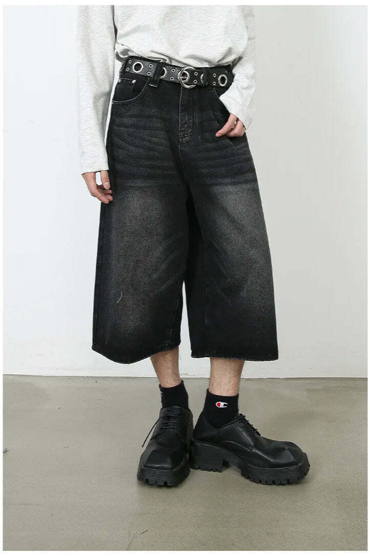 Vintage Y2K Loose Cropped Jeans Vintage Y2K Loose Cropped Jeans