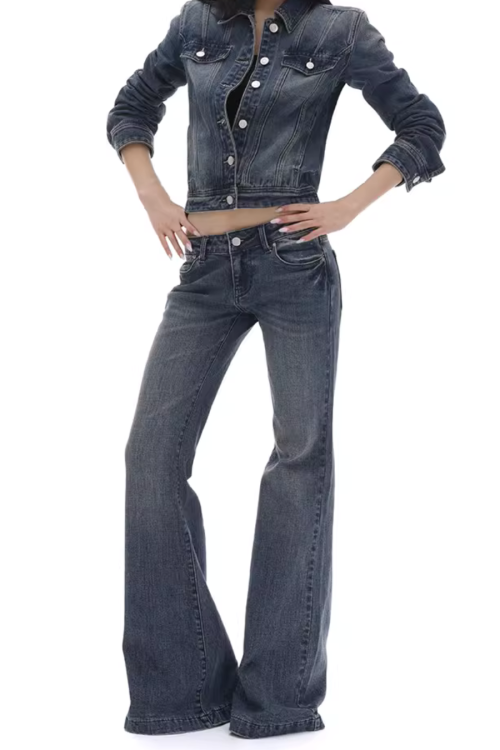 Washed Short Denim Jacket / Flare Slim Jeans