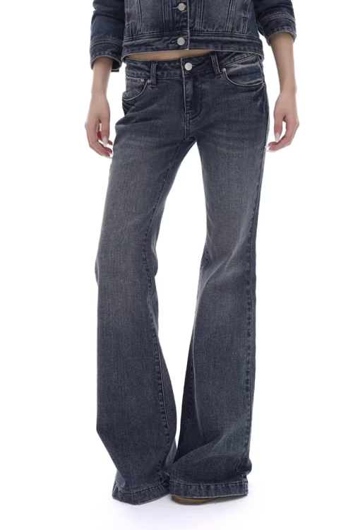 Washed Short Denim Jacket / Flare Slim Jeans