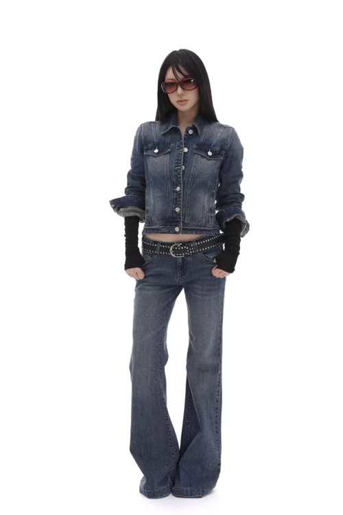 Washed Short Denim Jacket / Flare Slim Jeans