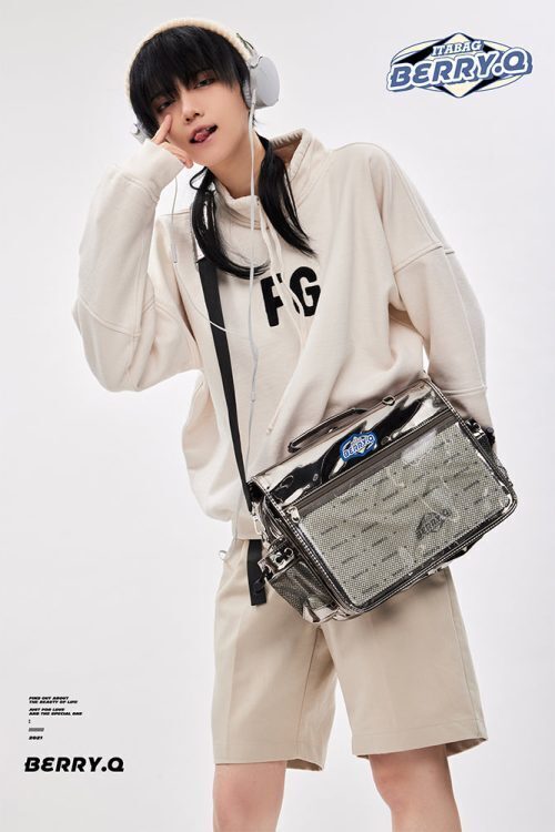 White Ita Shoulder Bag for Plushies and Pins