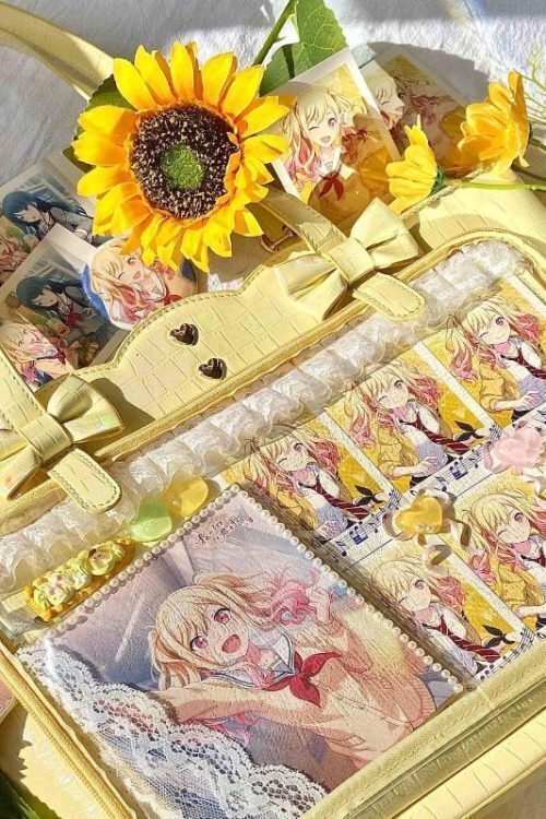 White Ita Shoulder Bag with Clear Window for Pin Display