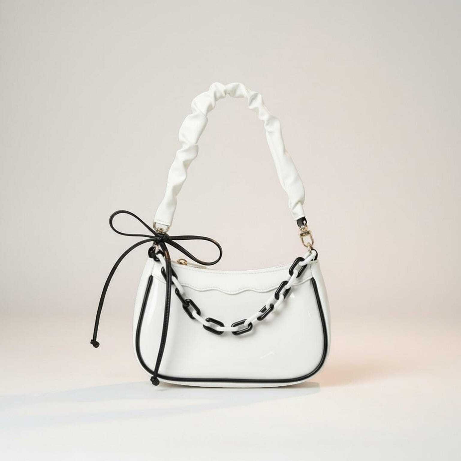 White Kawaii Convertible Ita Bag for Pin Display White Kawaii Convertible Ita Bag for Pin Display