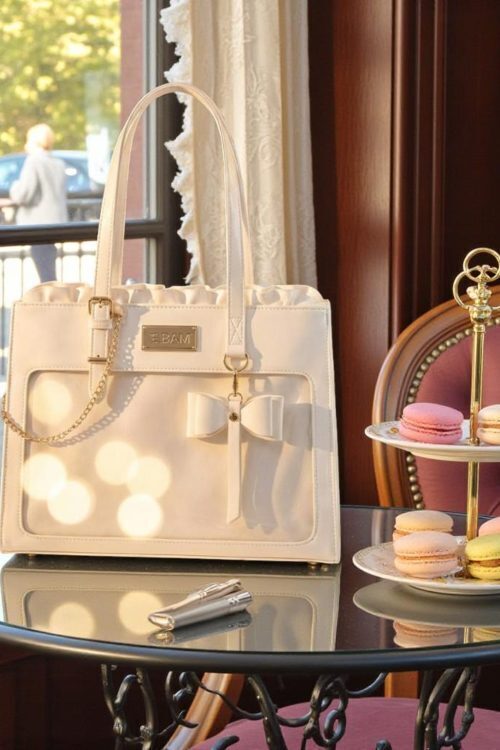 White Kawaii Convertible Ita Bag with Clear Window for Pin Display