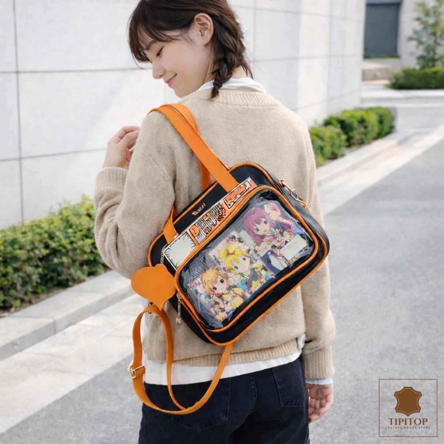 White Kawaii Y2K Convertible Ita Bag with Clear Window for Photocards and Pins White Kawaii Y2K Convertible Ita Bag with Clear Window for Photocards and Pins