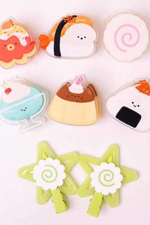 White Plaid Ita Shoulder Bag with Clear Window for Plushies and Pins