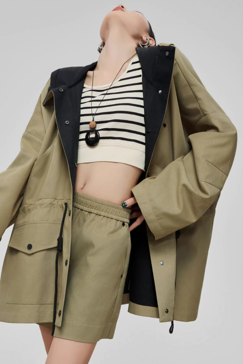 Wind Hooded Trench Coat / High-Waist Shorts