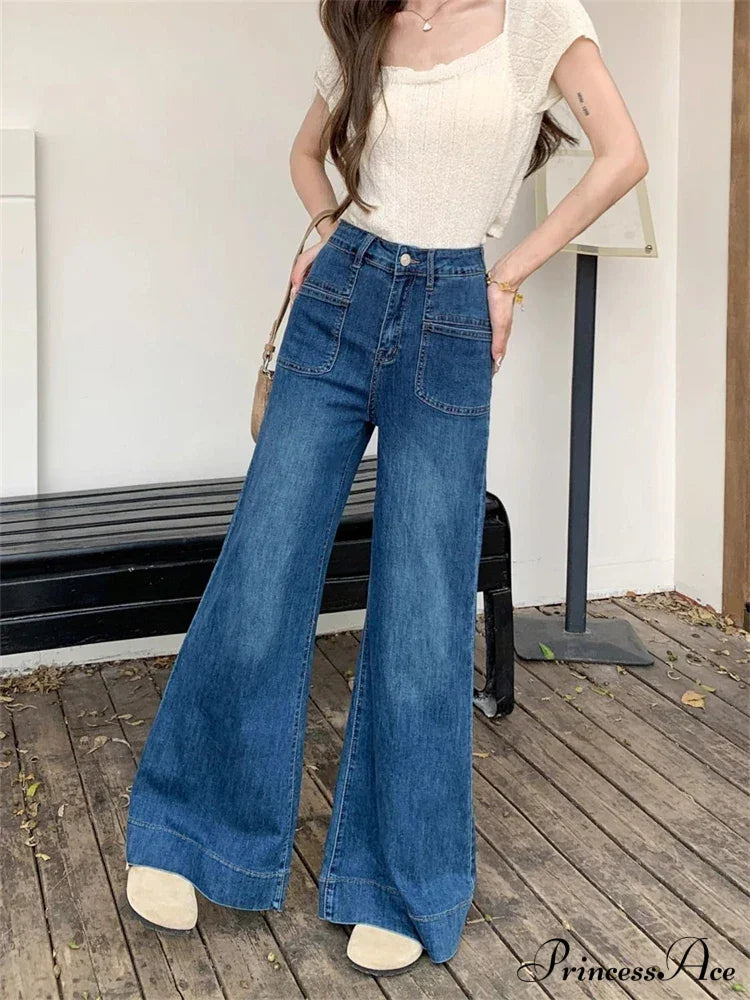 Women's Vintage Style Micro Flared Street Girl Bottoms High Waisted Pant Female Fashion Blue Denim Wide Leg Jeans Women's Vintage Style Micro Flared Street Girl Bottoms High Waisted Pant Female Fashion Blue Denim Wide Leg Jeans