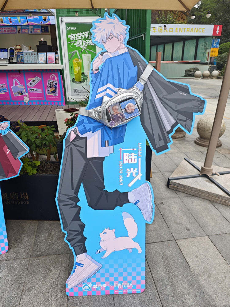 Y2K Cat Ita Bag with Clear Window for Plushies and Pins Y2K Cat Ita Bag with Clear Window for Plushies and Pins