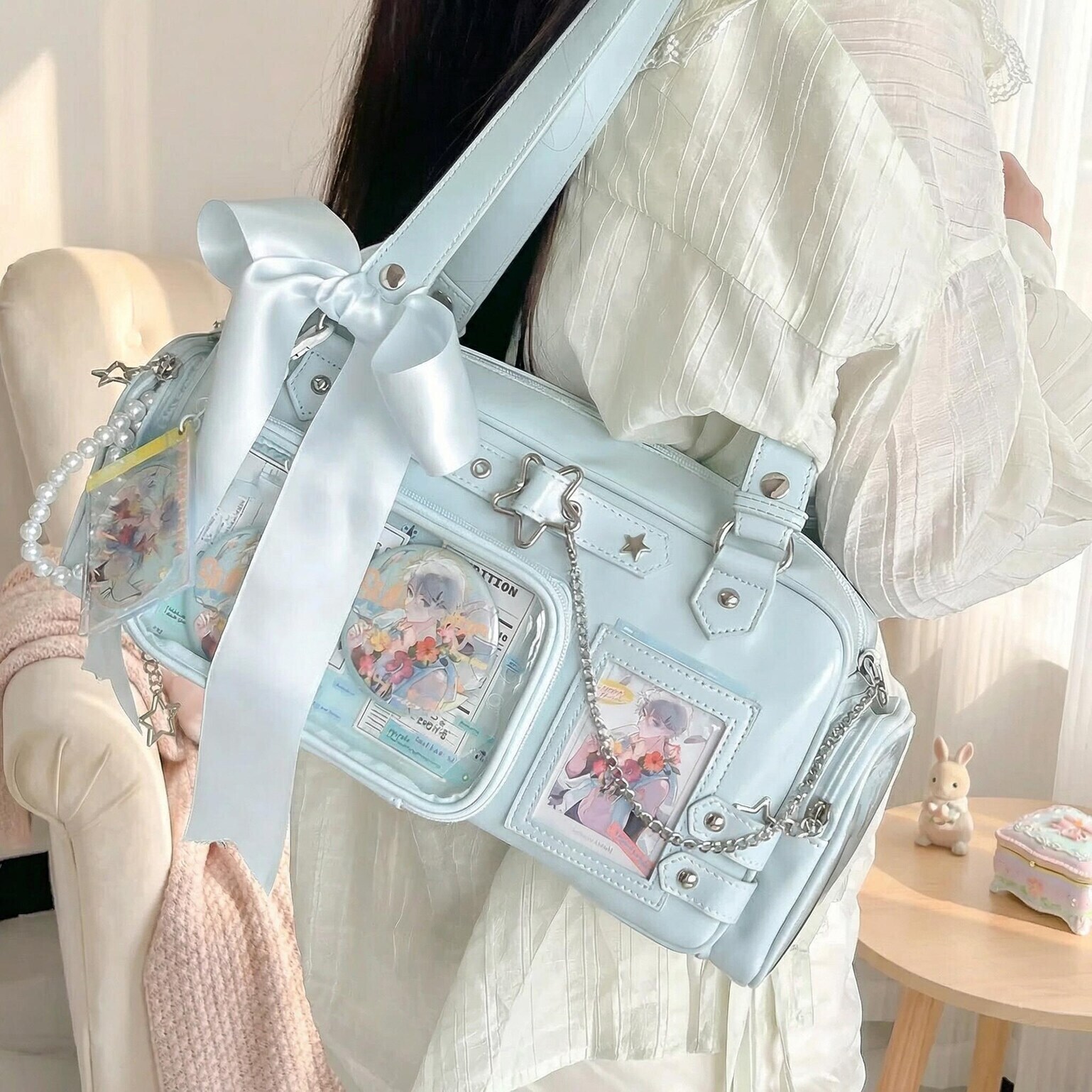 Y2K Convertible Ita Bag with Clear Window for Photocards and Pins Y2K Convertible Ita Bag with Clear Window for Photocards and Pins